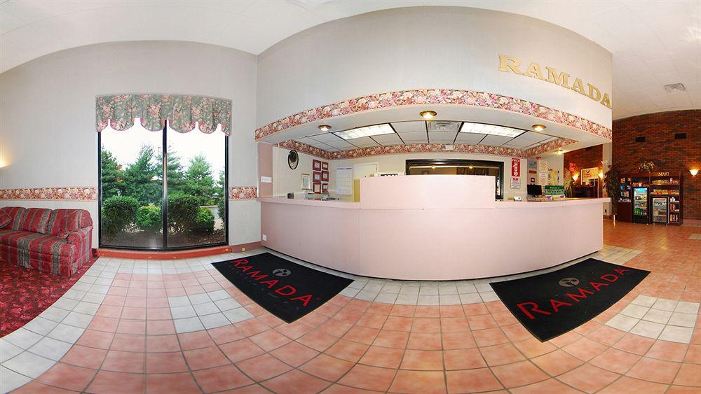 Ramada By Wyndham Murfreesboro Bagian luar foto