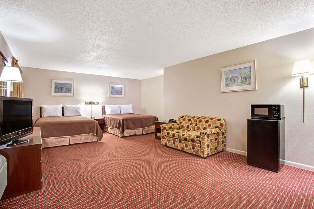 Ramada By Wyndham Murfreesboro Ruang foto